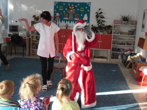 2013.12 (1)_Mikulás11