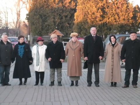 2013_12_08 második gyújtás_Karcsa05