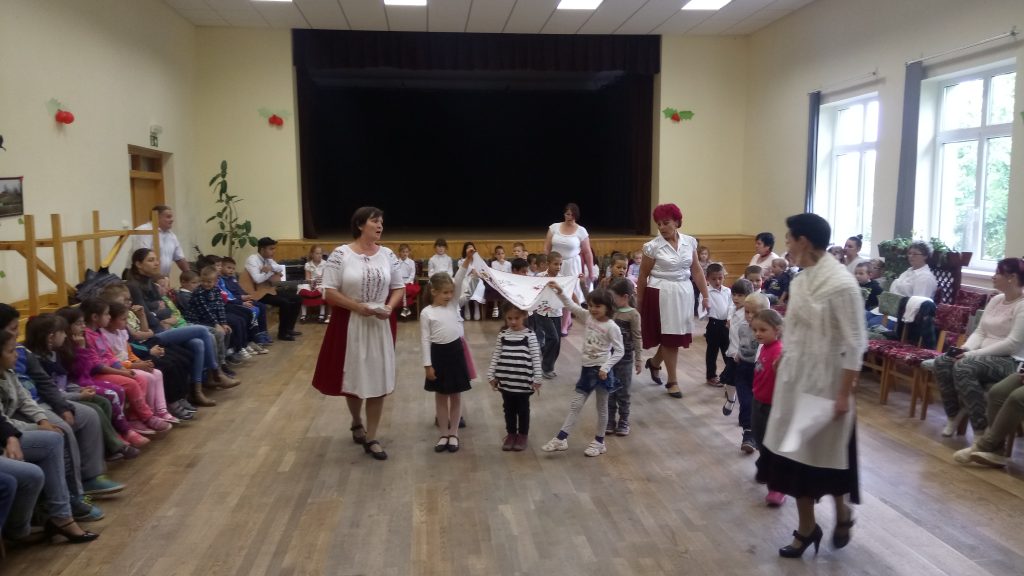 ,,Nagyrozvágyi Pünkösdölő”