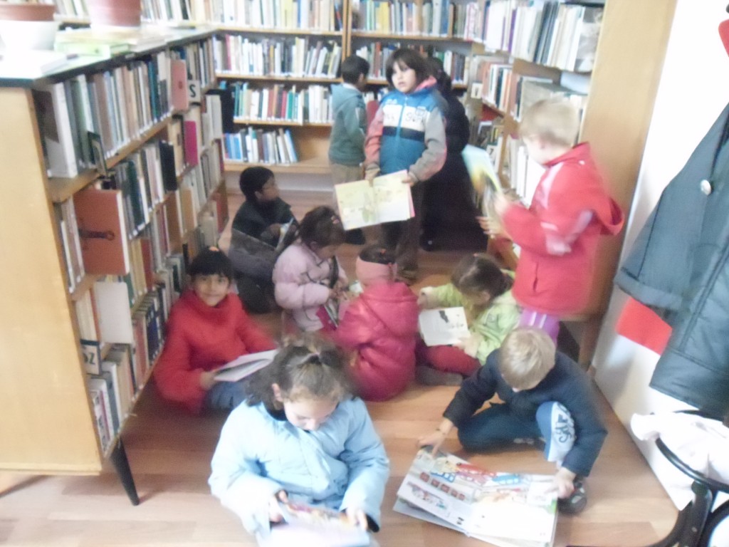 Óvodások látogatása a Pácini Községi Könyvtárba