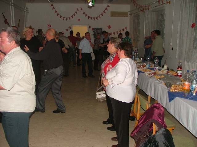 Tiszakarád – Batyus mulatság