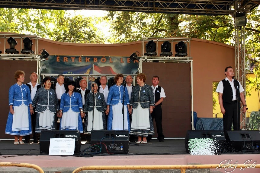 "Őrizd a tüzet"- Halom Dalkör műsora Cigándon