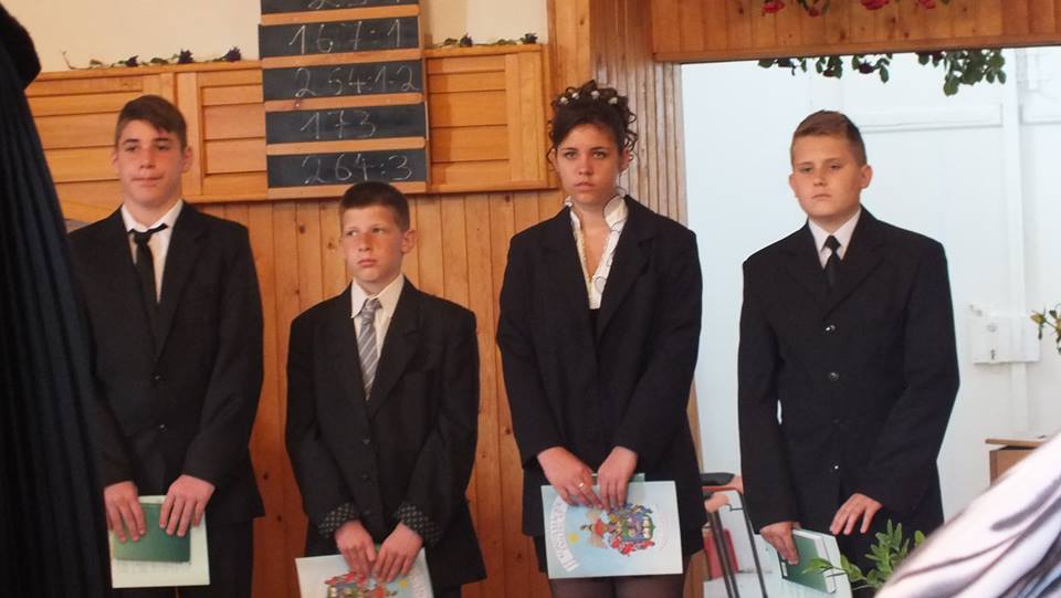 Konfirmálás Alsóbereckiben