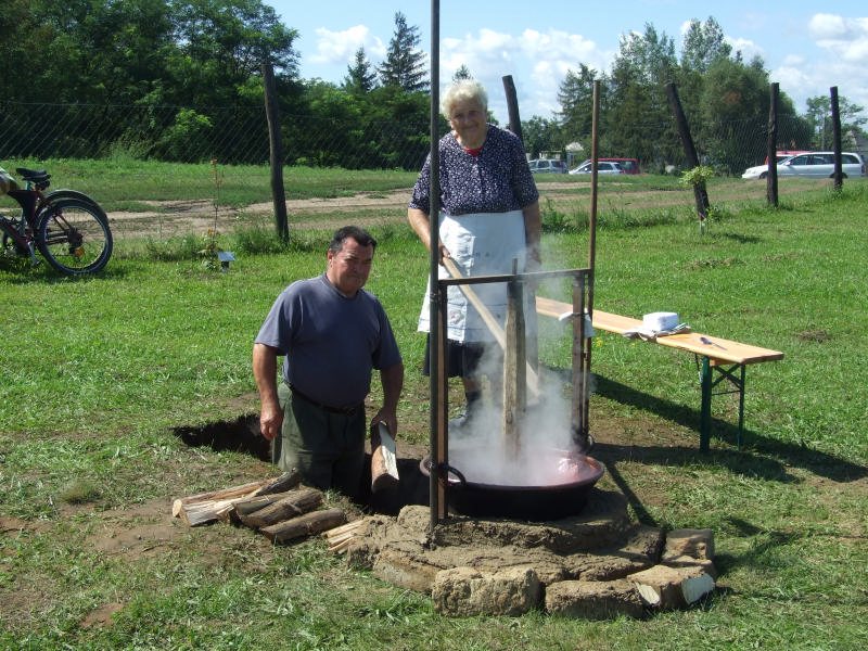 2014.08.16_karos_III.Apraja-Nagyja Sokadalom (16)