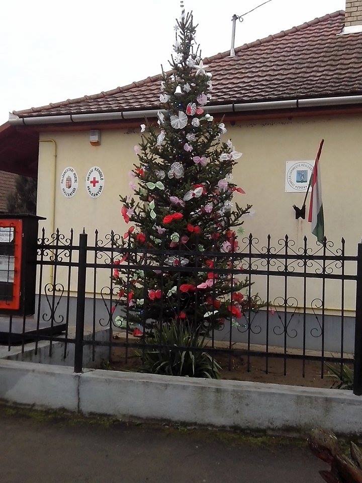 révleányvár_karácsonyfája
