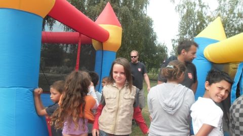 lacacseke_2013_augusztus_27_jatszohaz (5)