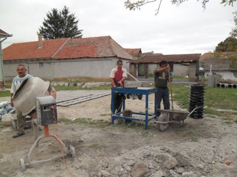 belvízelvezető árok készítése 006