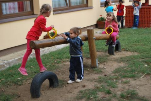 cigánd_2013_09.17_változás az óvódában (2)