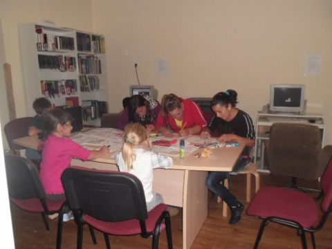kisrozvagy_2013_09_12_kezmuves_jatszohaz 13