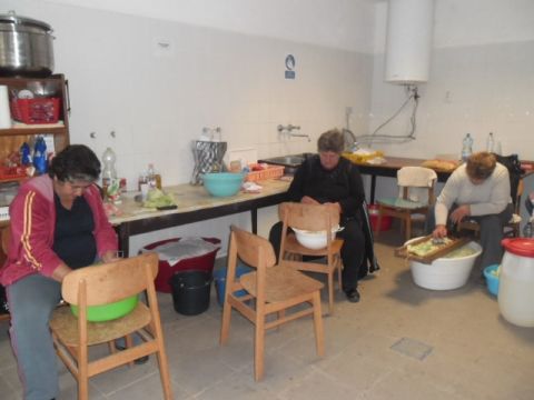2013_10_30_kisrozvagy_savanyúkáposzta készítés (4)