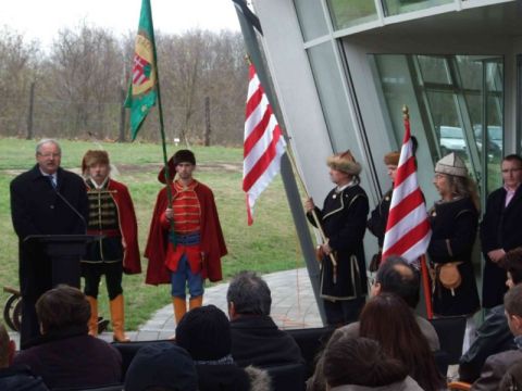 2013_11_16_ karos_életfa_ültetők_találkozója_képek (17)