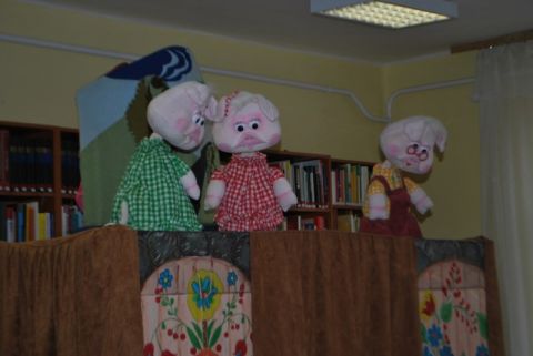 2013_11_16_cigánd_bábszínház (44)