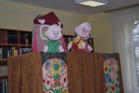 2013_11_16_cigánd_bábszínház (52)