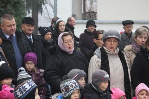 2013_12_01_cigánd_gyertyagyújtás 1  (31)
