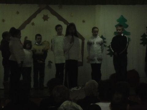 adventi_hangverseny_révleányvár_2013.12 (20)