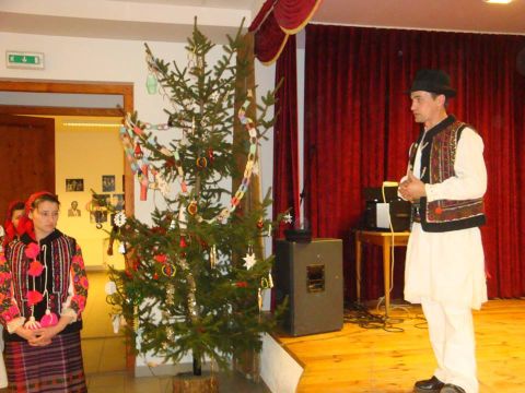 csangok_2013_dec_faluhaz (13)
