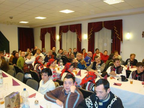 csangok_2013_dec_faluhaz (3)