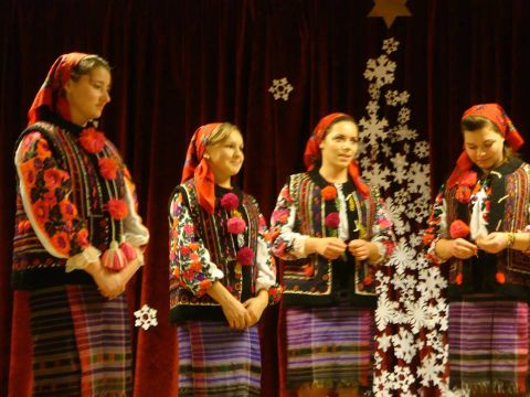 csangok_2013_dec_faluhaz (4)