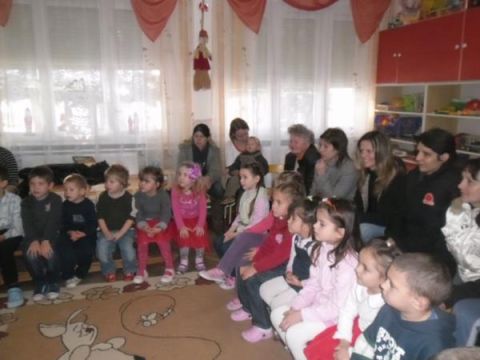 mikulás_képek_révleányvár_2013.12 (11)