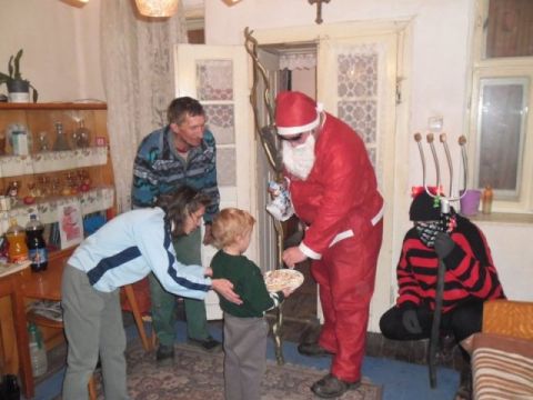 2013.12.06 mikulas_Z.agárd7