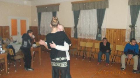 szilveszteri batyusbál 2013.12.31_R.leány08