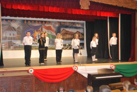2014_03_14_cigánd_március 15 (99)