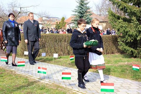 2014_03_15_cigánd_március 15_ünnepség (21)