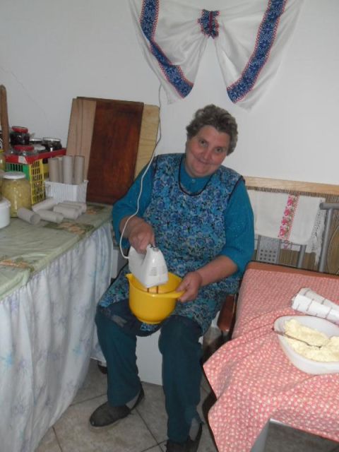 2014_03_26_kisrozvagy_sütés az Id. klubjában (13)