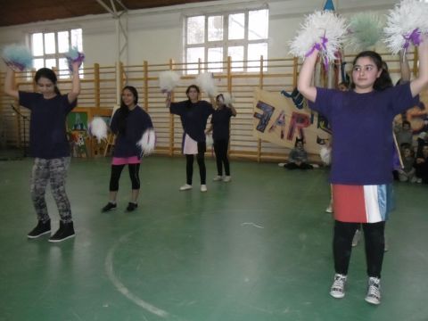 2014_farsang_az_iskolában_pacin (4)