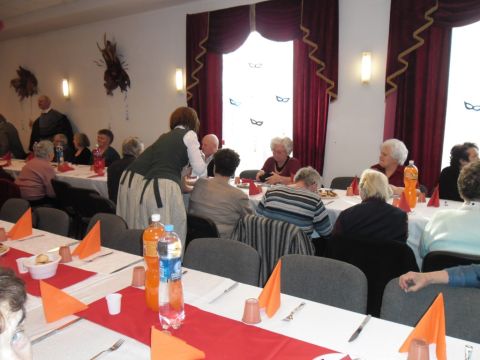 2014_idosek_farsangja_pacin (26)