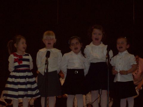 14.04.30._Nagyrozvagy_Anyáknapja (5)
