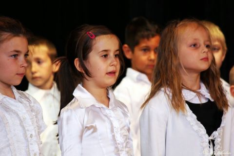 2014_05_cigánd_anyák_napja (7)