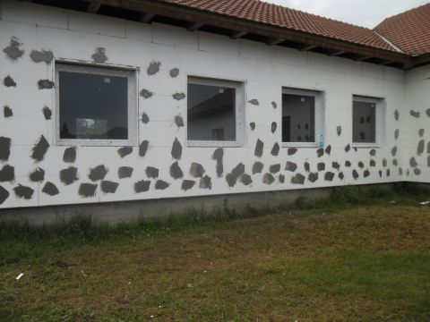 2014.07.22 Új épület tovább építésa (1)
