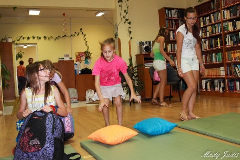2014_07_04_cigánd_pizsama_party (13)