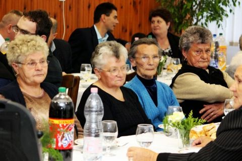 2014_10_03_cigánd_idősek_napja (24)
