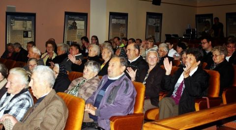 2014_10_03_cigánd_idősek_napja (7)