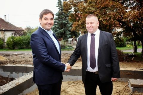 2014_10_03_szociális_alapkő_letétel (6)