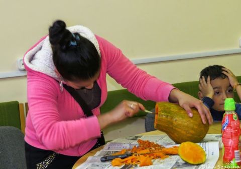 2014_10_30_cigánd_halloween (35)