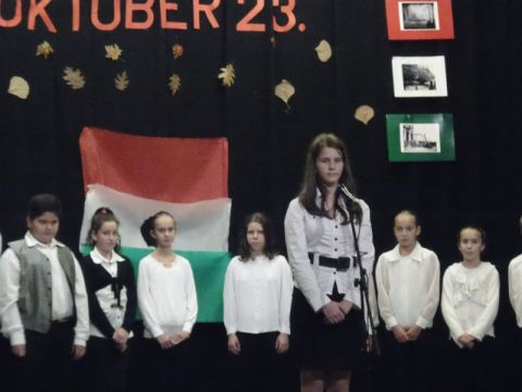Karcsa_2014_10_22 _megemlékezés (7)