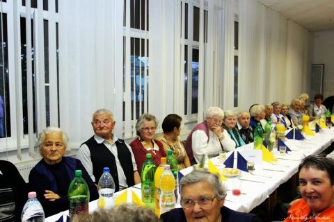 2014_11_07_cgiánd_őszi_mulatság_és_szoc_munka_napja (1)
