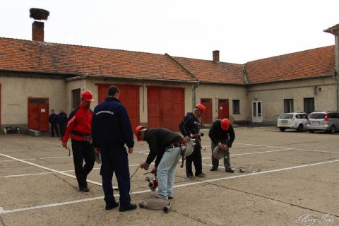 2014_11_22_cigánd_ÖTE_záróvizsga (16)