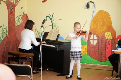 2015_04_11_cigánd_II. Amatőr író-költő pályázat (5)