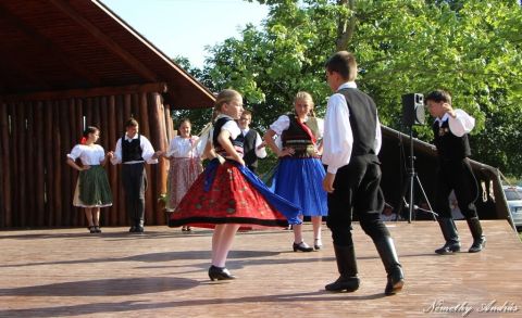 2015_06_09_cigánd_SAMI évzáró és színpadavató (1)