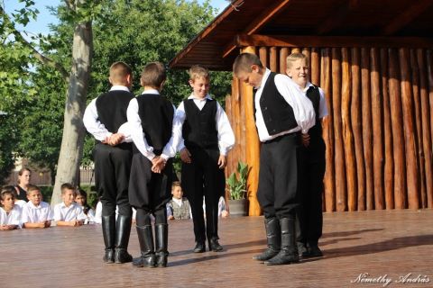 2015_06_09_cigánd_SAMI évzáró és színpadavató (22)