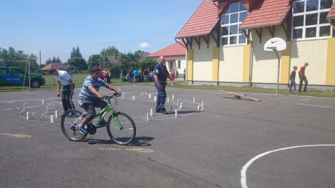 Karcsa_2015_05_29_egészségnap (12)