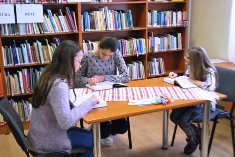 2016_01_25_cigánd_magyar kultúra hete felolvasó maraton (28)