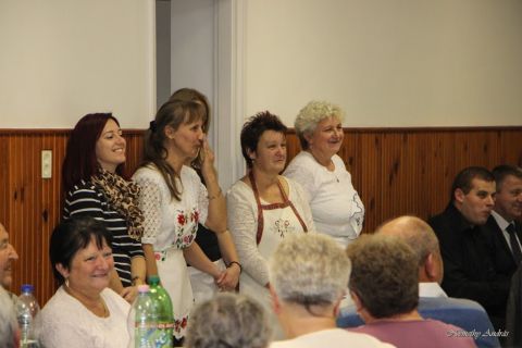 2016_10_21_cigánd_Szépkorúak napja (23)