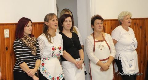 2016_10_21_cigánd_Szépkorúak napja (24)