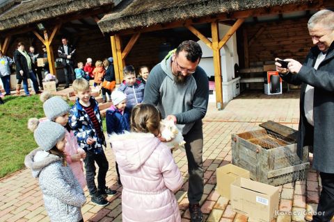 2018_03_31_cigánd_húsvét a múzeumportán (114)