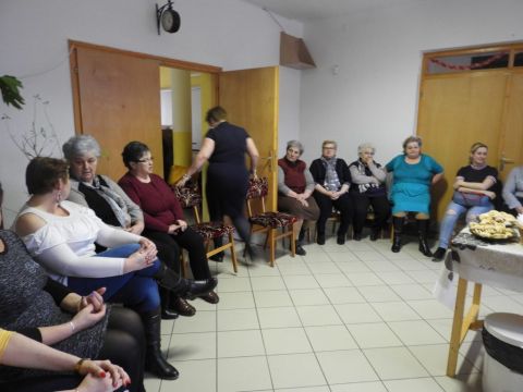 nőnapi teadélután (12)